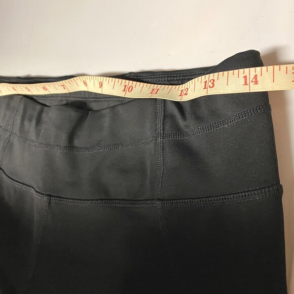 Athleta Aura Sonar Capri Crop Mesh Leggings - Picture 9 of 12